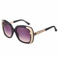 Fendi Oprah Classic Black Frame Sunglasses 308075